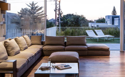 2025年农历三月初四搬家好吗 是乔迁搬家好日子吗