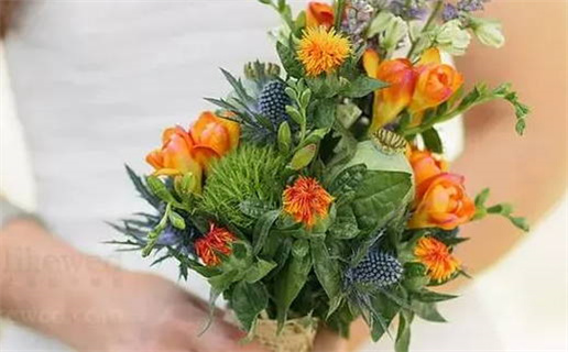 2025年农历十月初三结婚好不好 适不适合办喜事 2025年农历十月初三结婚好不好 适不适合办喜事