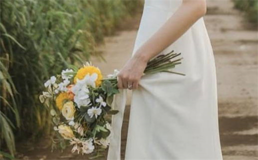 2025年农历九月初九结婚黄道吉日 今日办喜事好吗 2025年农历九月初九结婚黄道吉日 今日办喜事好吗