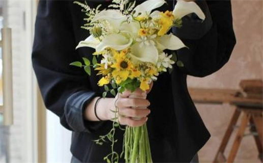 2025年07月21日是结婚好日子吗 办喜事吉利吗