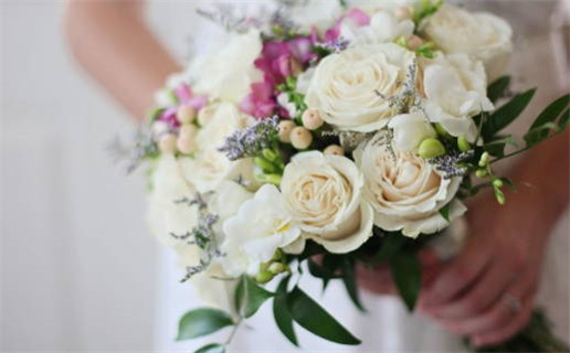 2025年02月04日结婚日子如何 适不适合办喜事 2025年02月04日结婚日子如何 适不适合办喜事