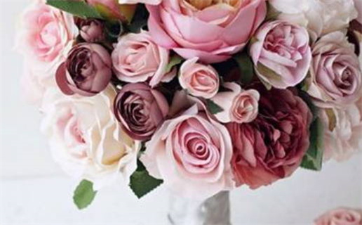 2025年农历九月初五领证吉日查询 宜领证吉日查询