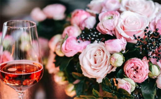 2025年08月30日是不是领证吉日 领证结婚吉利吗